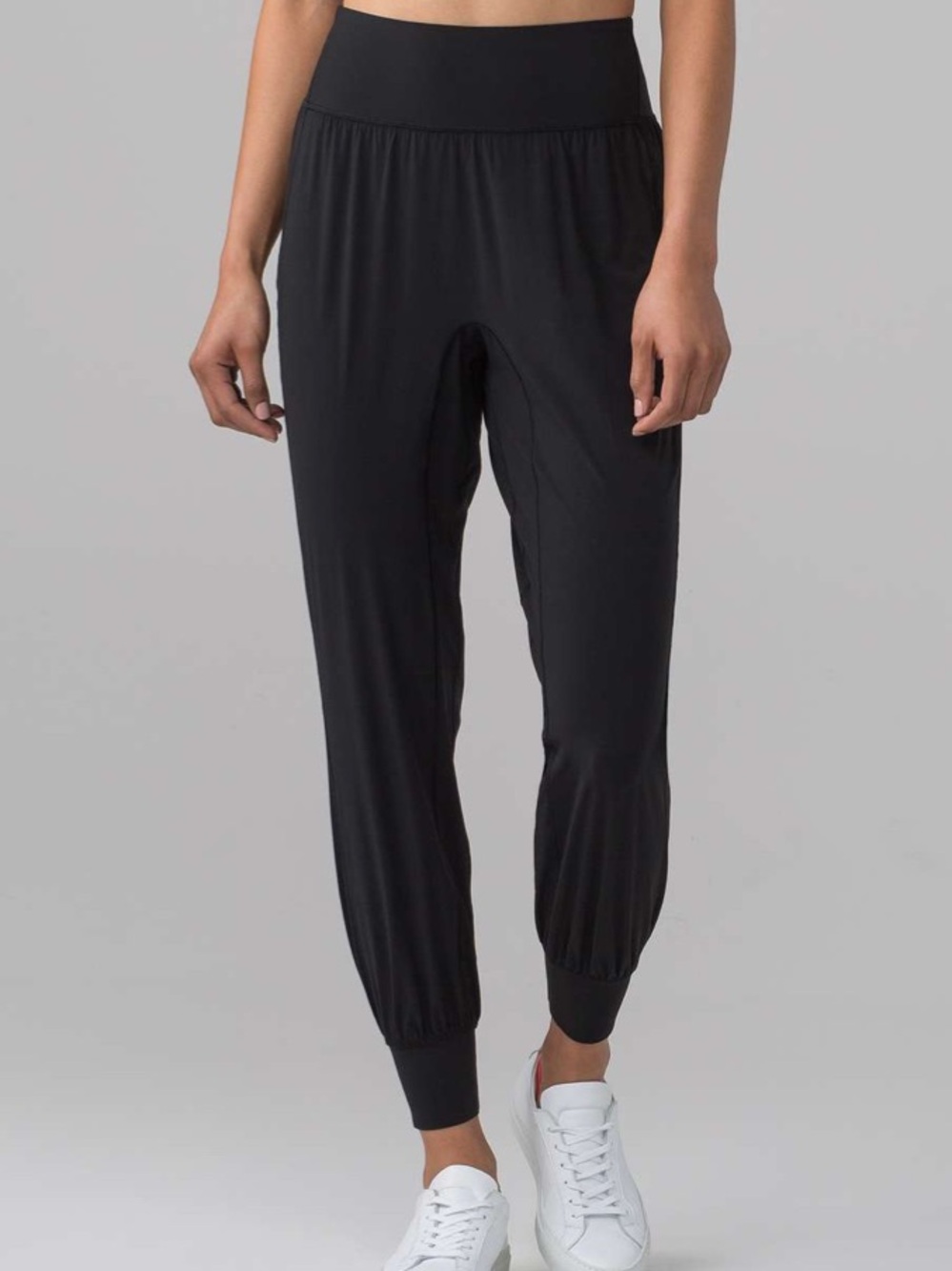 Lululemon Sun Setter Jogger Black Size 8 Swift Ultra Woven Lightweight